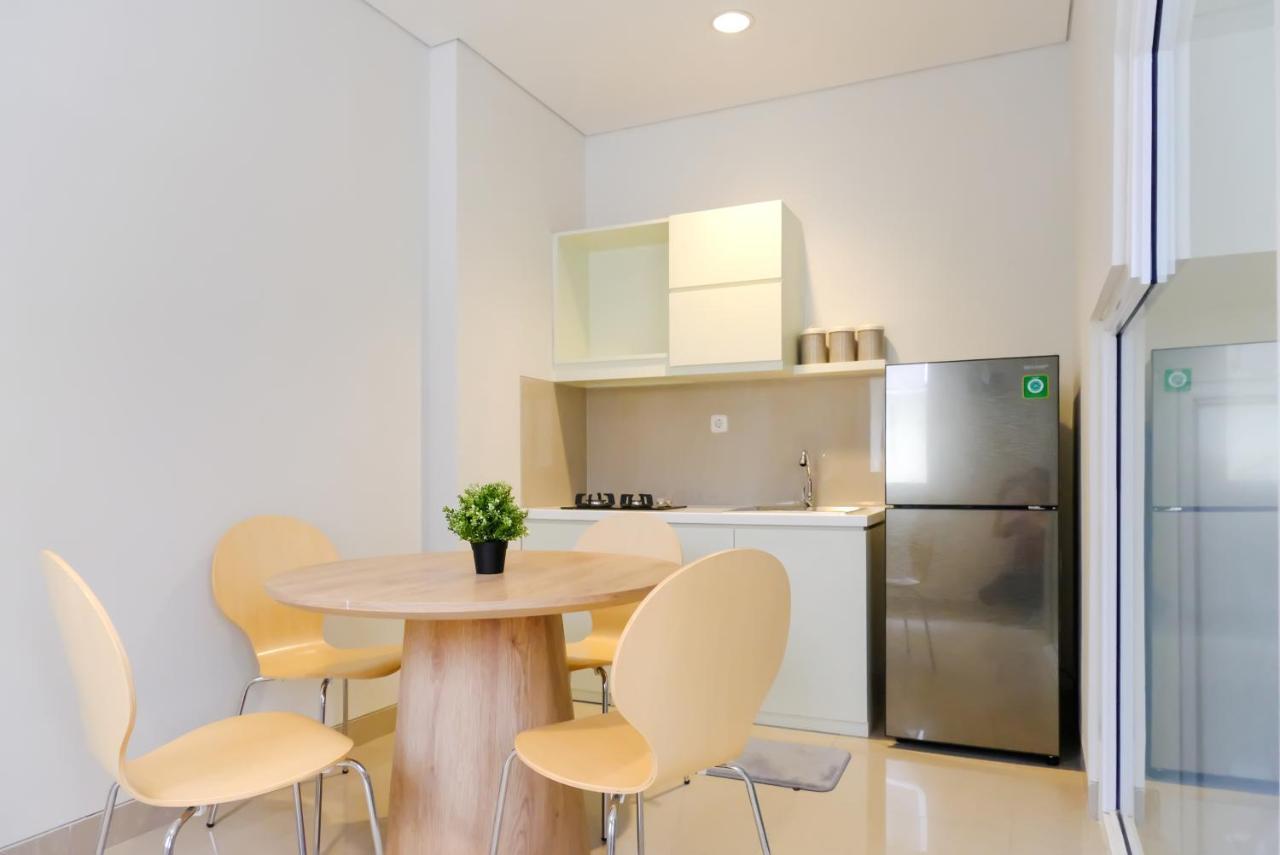 Twospaces Living At Zena Mozia Tegal (Banten) Exterior foto