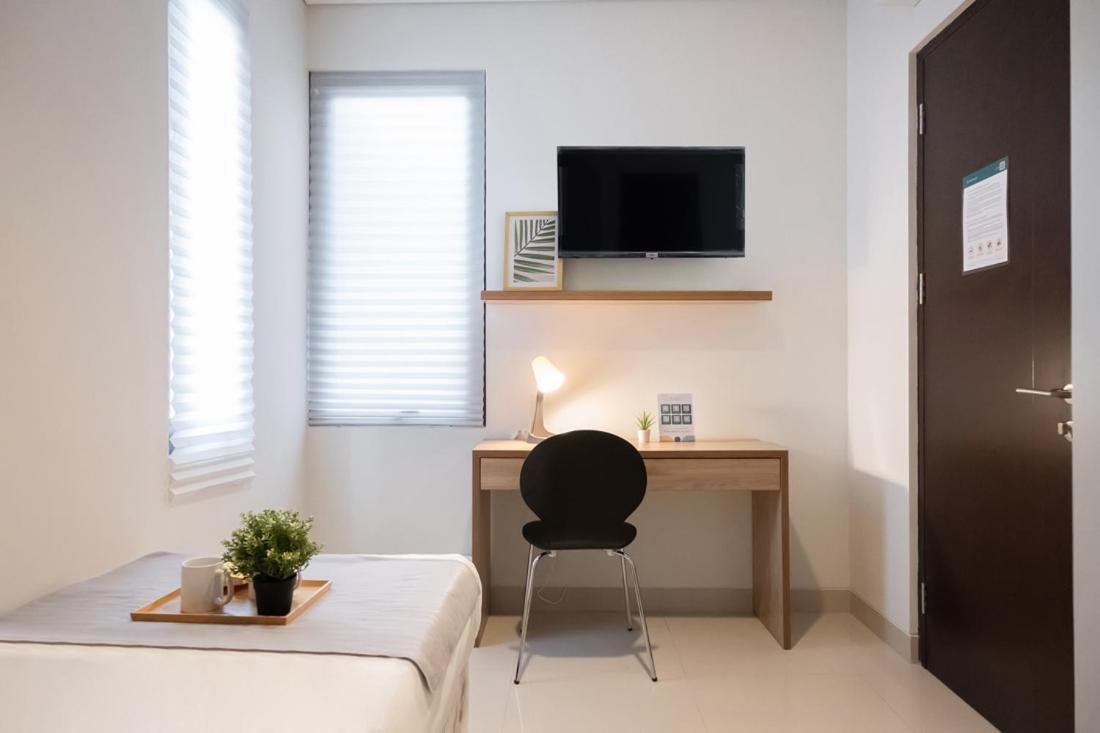 Twospaces Living At Zena Mozia Tegal (Banten) Exterior foto